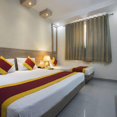 Hotel Baba Inn-By RCG Hotels Neu-Delhi Exterior foto