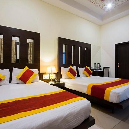 Hotel Baba Inn-By RCG Hotels Neu-Delhi Exterior foto