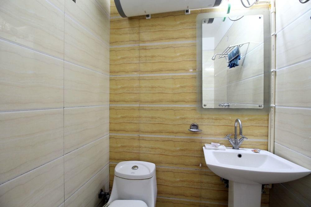 Hotel Baba Inn-By RCG Hotels Neu-Delhi Exterior foto